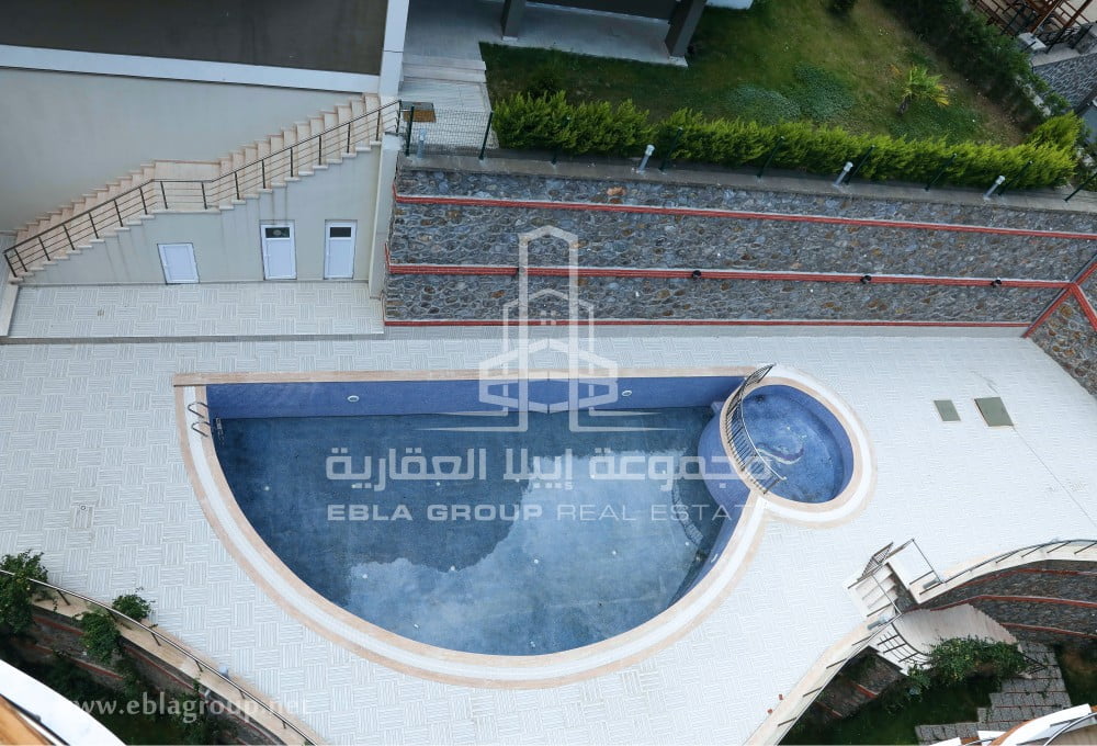 شقق للبيع في مودانيا على البحر