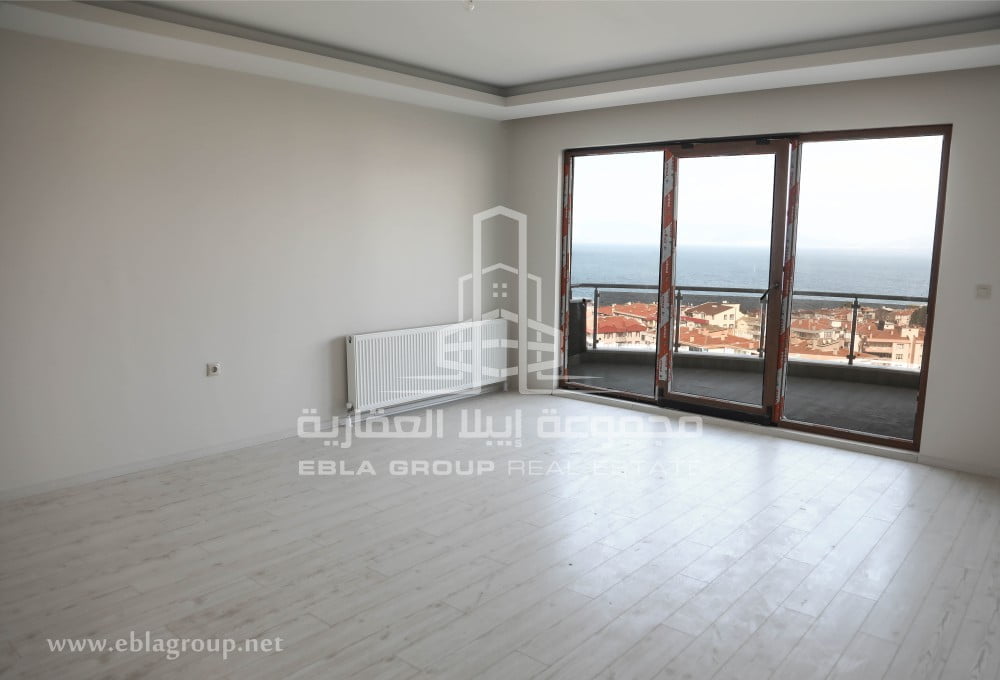 شقة على البحر في بورصة