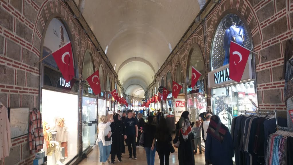 الأسواق الشعبية في بورصة