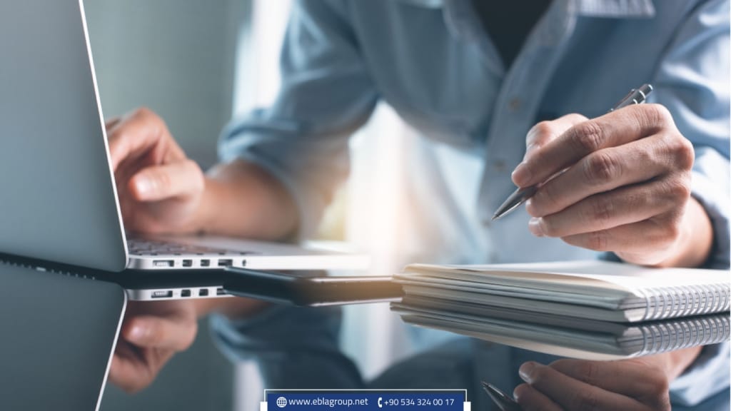 الاقامة والعمل في تركيا