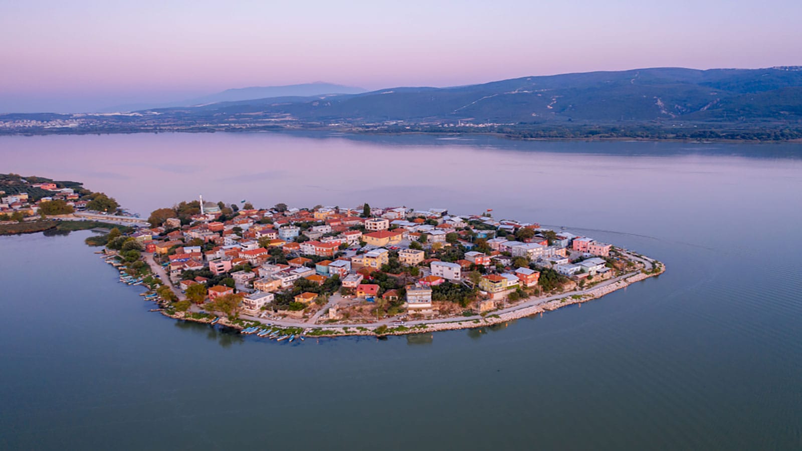 مشاريع البنية التحتية في منطقة نيلوفر بورصة