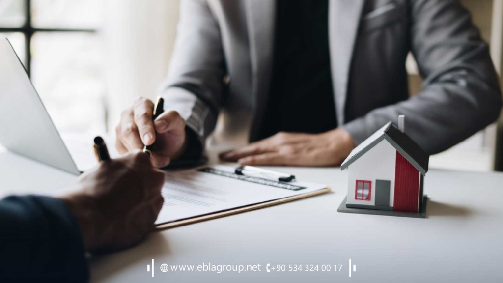 Real estate office in Istanbul