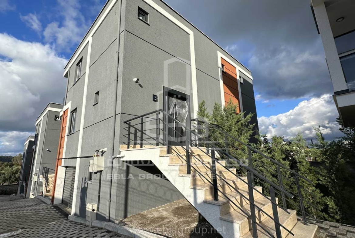 فلل للبيع في بورصة