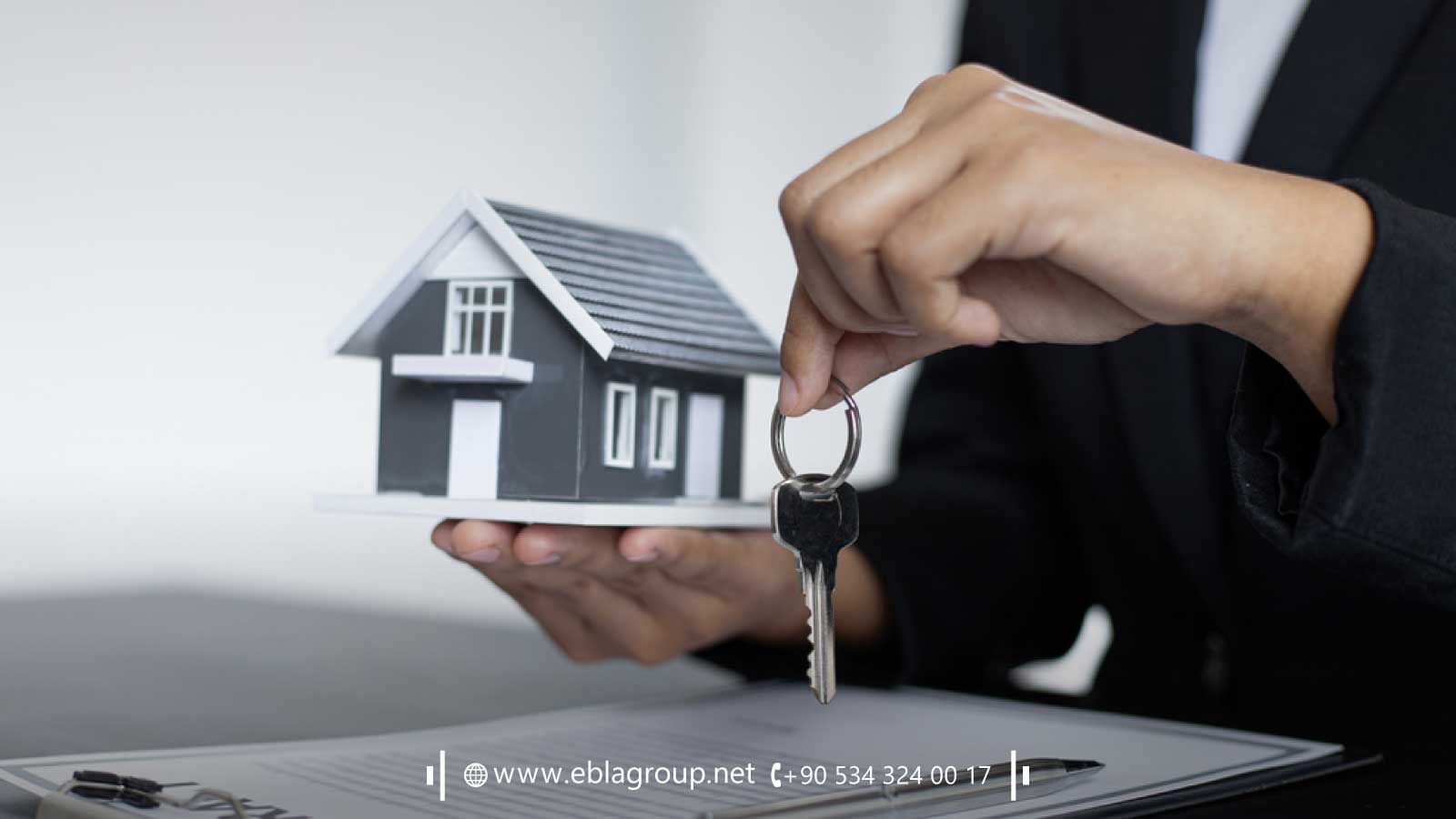 تقديم مصلحة العميل