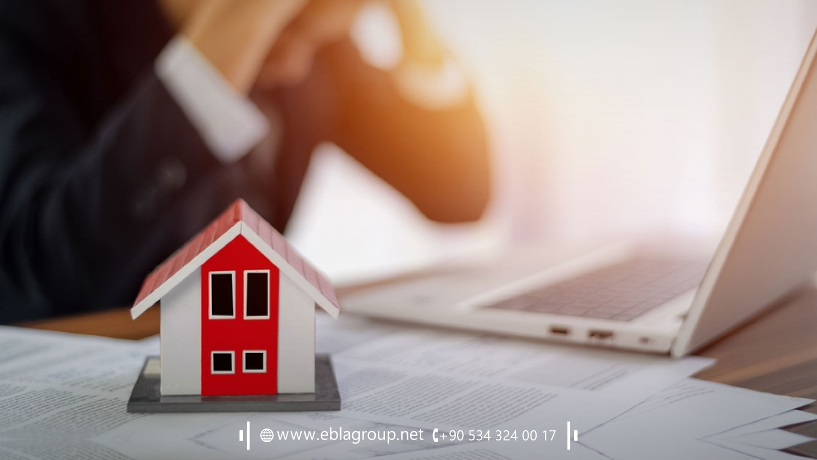 الاستعانة بشركة عقارية